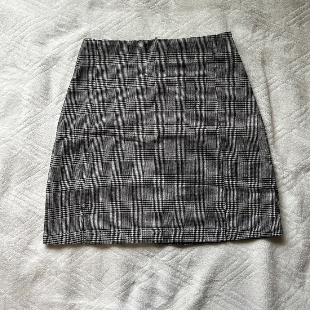 brandy melville john galt plaid cara skirt